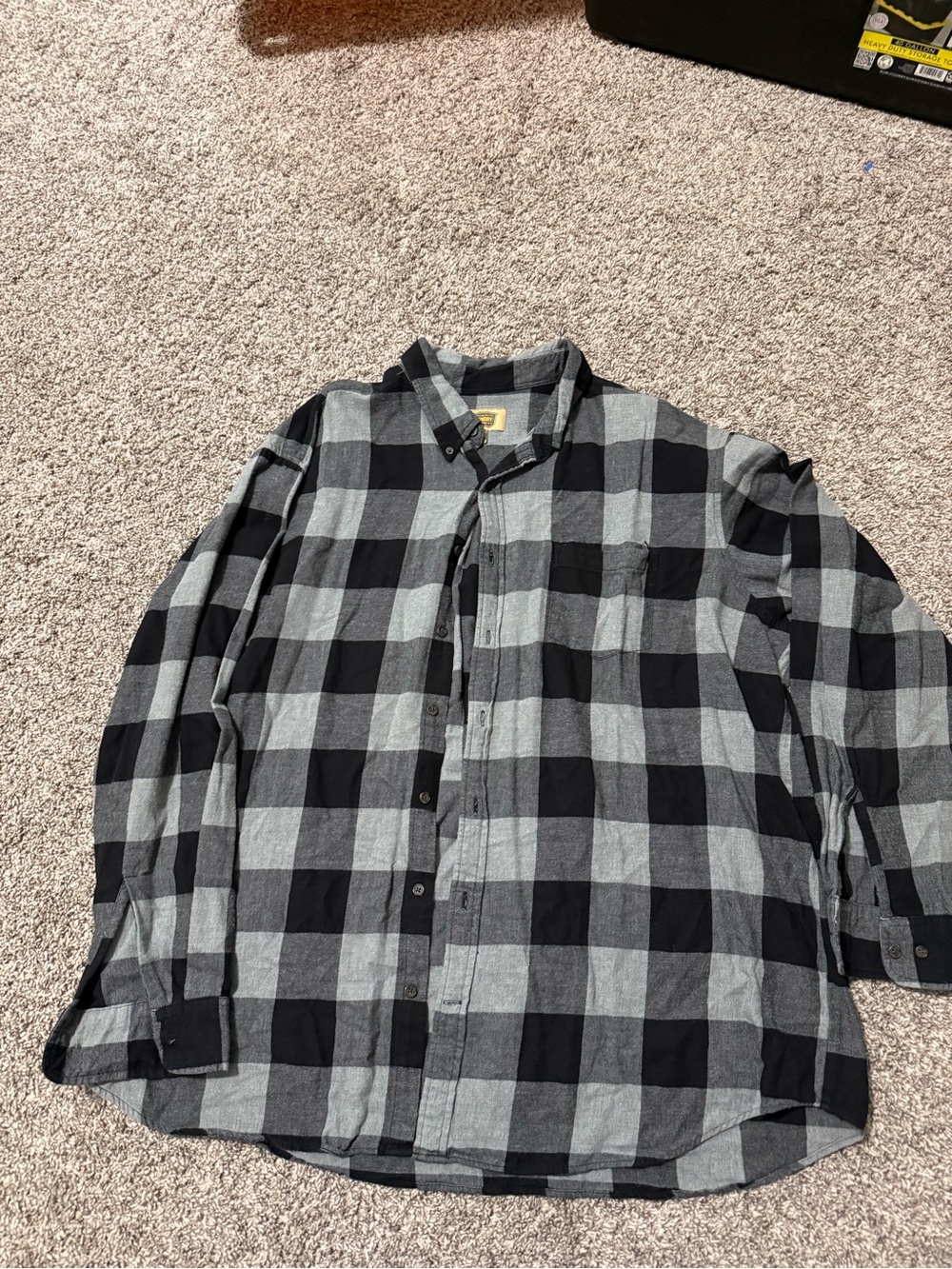 The Foundry Supply Co. Black & Gray Plaid Button-Down Shirt